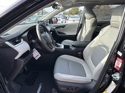 New 2025 Toyota RAV4 XLE Premium image 18