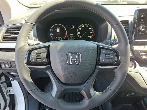 New 2026 Honda Odyssey EX-L image 9