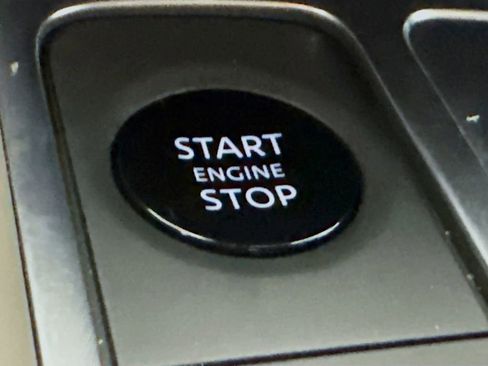 Certified 2026 INFINITI QX60 Autograph w/ Dark Cargo Package image 21