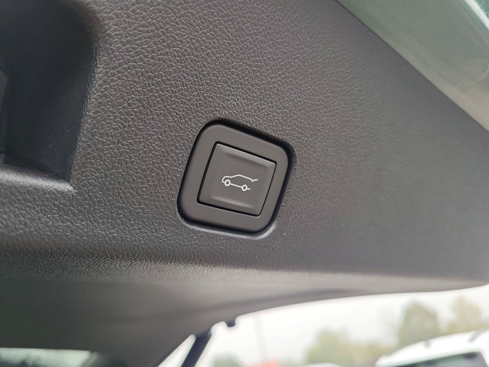 New 2027 GMC Acadia Elevation w/ Black Edition AWD/4WD image 8