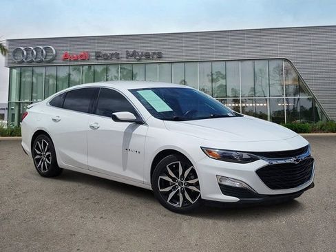 Used 2021 Chevrolet Malibu RS FWD image 33