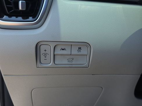 Used 2022 Kia Sorento SX FWD image 12
