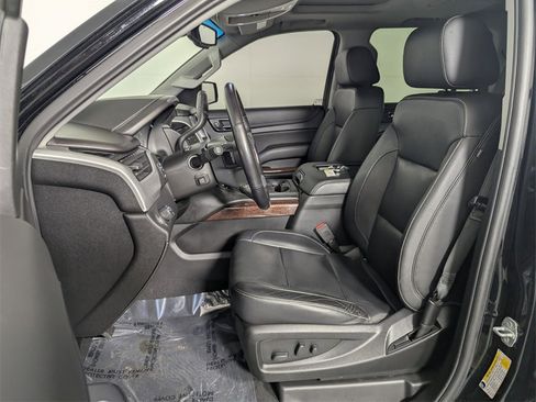 Used 2020 GMC Yukon SLT w/ Premium Edition image 12