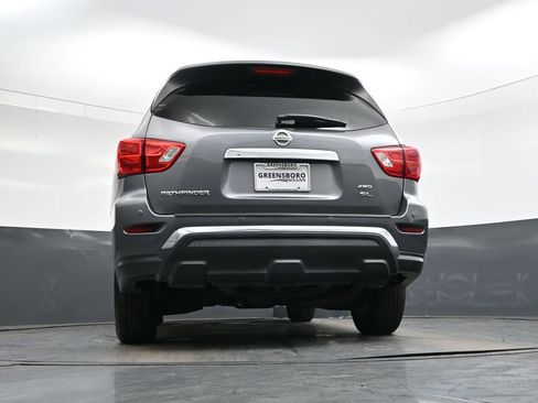 Used 2019 Nissan Pathfinder SL image 36