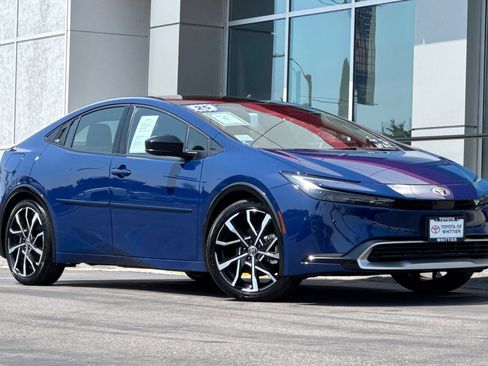 Certified 2025 Toyota Prius Plug-In Hybrid image 2