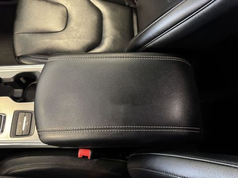 Certified 2022 Ford Edge Titanium image 37