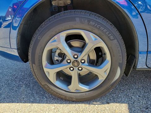 Used 2023 Ford Escape ST-Line w/ Tech Pack #1 AWD/4WD image 5