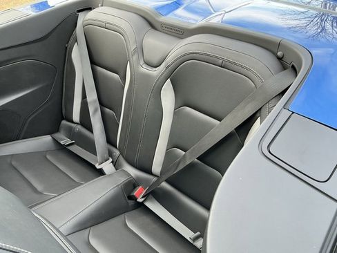 Used 2018 Chevrolet Camaro LT image 16