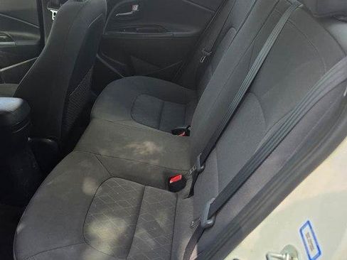 Used 2016 Kia Rio EX FWD image 2