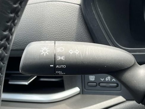 Used 2024 Toyota Grand Highlander AWD image 42
