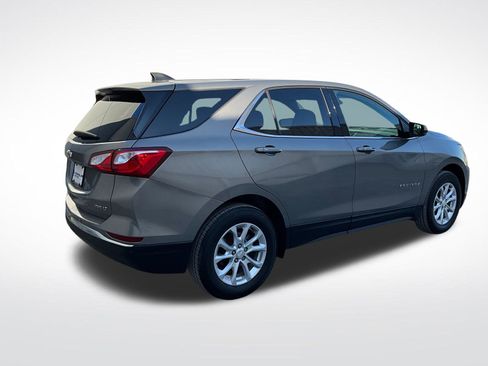 Used 2018 Chevrolet Equinox LT image 19