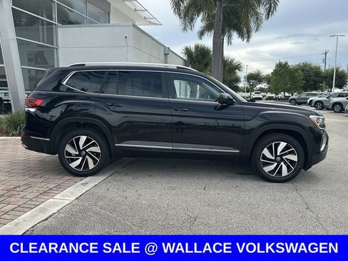 Certified 2025 Volkswagen Atlas SEL AWD/4WD image 5