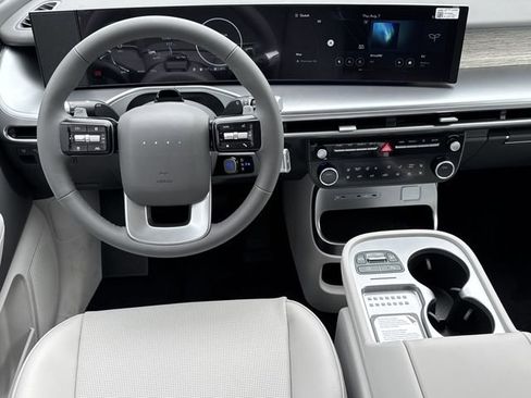 New 2026 Hyundai Ioniq 9 SEL AWD/4WD image 17