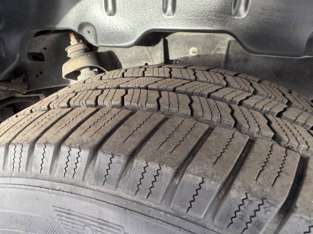 Used 2015 Toyota Tundra SR5 w/ SR5 Upgrade Package RWD image 38
