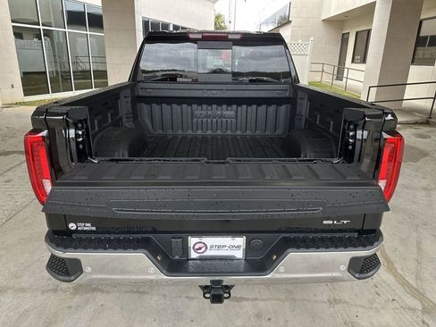 New 2026 GMC Sierra 1500 SLT w/ SLT Premium Plus Package image 31