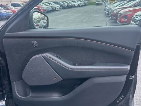 Used 2023 Ford Mustang Mach-E GT image 12