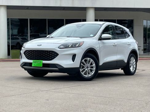 Used 2021 Ford Escape SE AWD/4WD image 2