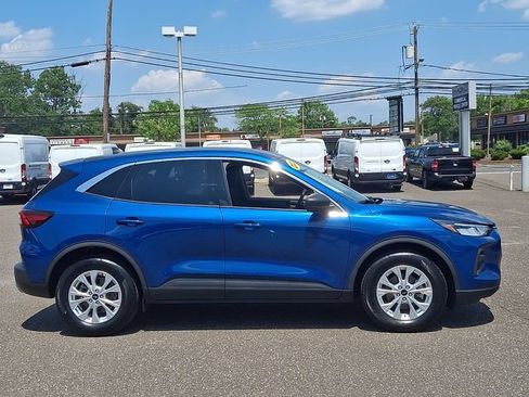 Certified 2023 Ford Escape Active w/ Tech Pack #1 AWD/4WD image 7