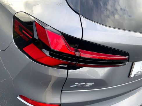 New 2026 BMW X5 sDrive40i image 15