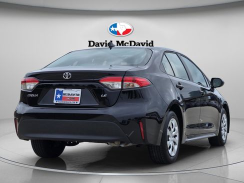 Used 2024 Toyota Corolla LE FWD image 6