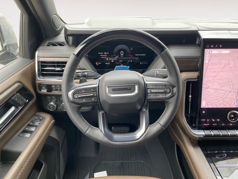 New 2026 GMC Yukon XL Denali Ultimate AWD/4WD image 13