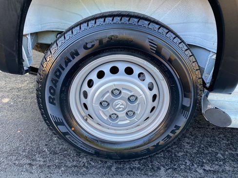 Used 2025 RAM ProMaster 2500 w/ U-Haul Equipment Group FWD image 20