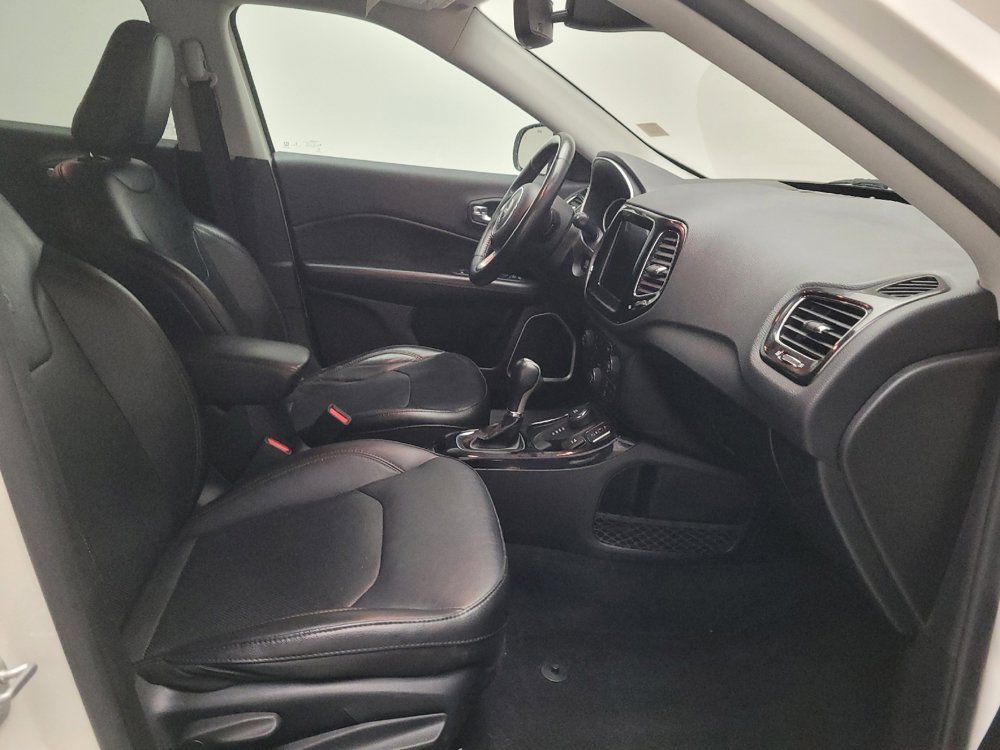 Used 2019 Jeep Compass Limited w/ Safety & Security Group AWD/4WD image 21
