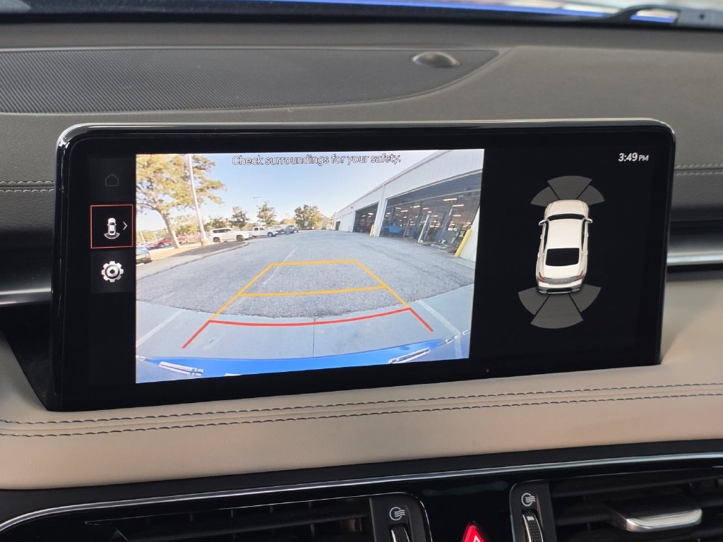 Used 2023 Genesis G70 2.0T w/ Sport Prestige Package RWD image 14