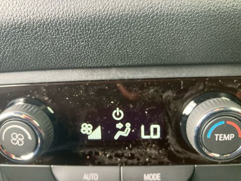 New 2026 Chevrolet Traverse LT w/ Enhanced Driving Package image 34