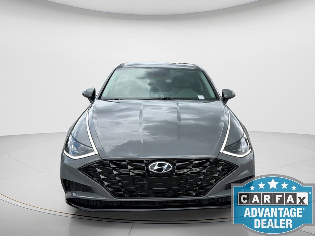 Used 2021 Hyundai Sonata SEL w/ Convenience Package FWD image 2