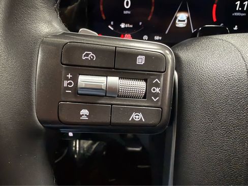 Used 2026 Hyundai Palisade Limited image 12