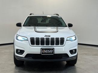 Used 2022 Jeep Cherokee Latitude w/ Sun & Sound Group video 2