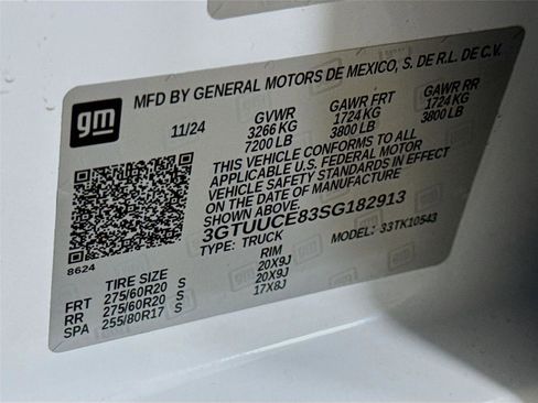 Certified 2025 GMC Sierra 1500 Elevation AWD/4WD image 32