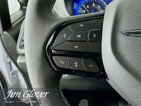 New 2026 Chrysler Pacifica Select w/ S Appearance Package image 28