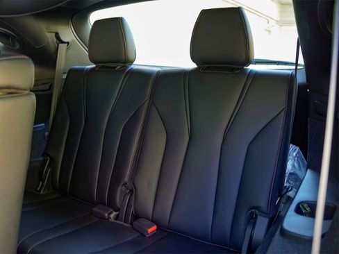 Used 2023 Acura MDX A-Spec image 28