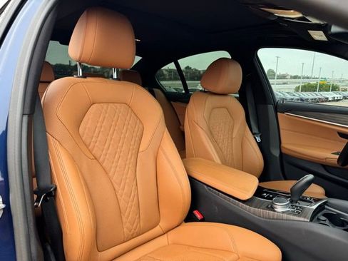 Used 2021 BMW 530i w/ Convenience Package RWD image 24