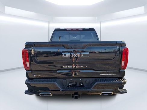 Used 2025 GMC Sierra 1500 Denali Ultimate AWD/4WD image 4