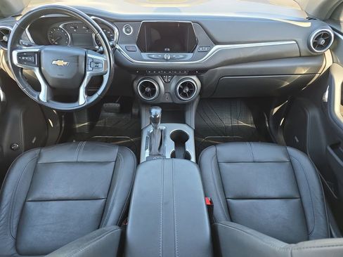 Used 2019 Chevrolet Blazer LT w/ Sound & Technology Package FWD image 11