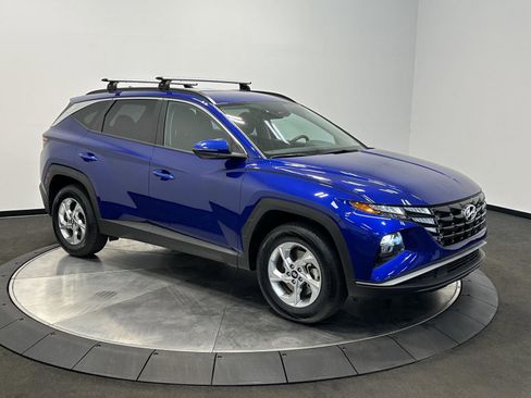 Certified 2023 Hyundai Tucson SEL AWD/4WD image 2