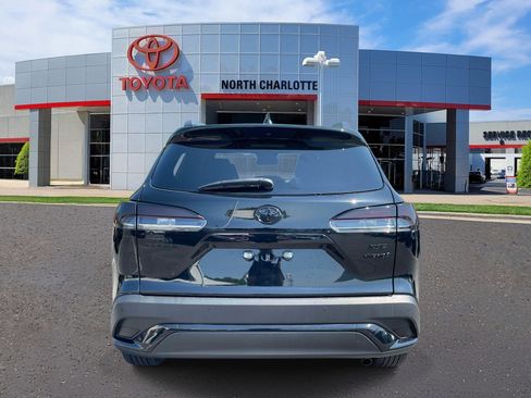 Used 2024 Toyota Corolla Cross XSE w/ Convenience Package AWD/4WD image 5