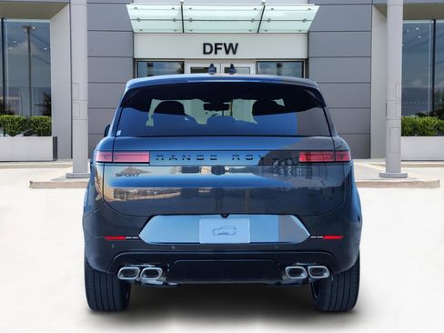 New 2026 Land Rover Range Rover Sport Dynamic SE image 6