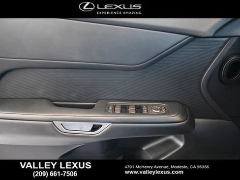 New 2026 Lexus ES 350e FWD image 11