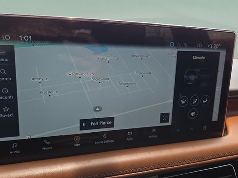Used 2021 Lincoln Nautilus Reserve AWD/4WD image 28