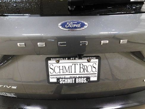 Used 2025 Ford Escape Active image 12