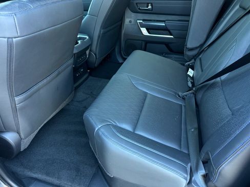 Used 2024 Toyota Tundra Platinum AWD/4WD image 11