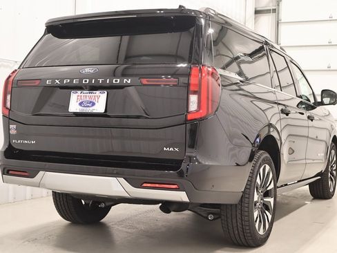 New 2025 Ford Expedition Max Platinum w/ Platinum Ultimate Package image 8