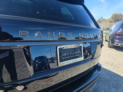 Used 2018 Land Rover Range Rover SV Autobiography Dynamic image 16