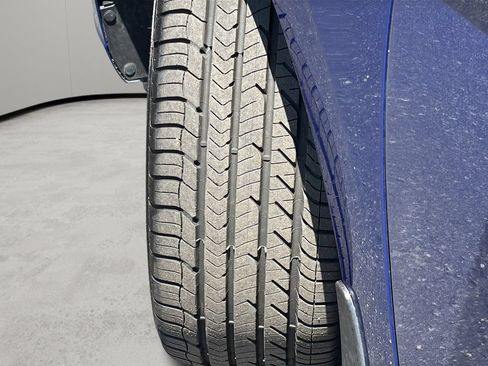 Certified 2023 Hyundai Elantra SEL w/ Convenience Package FWD image 44