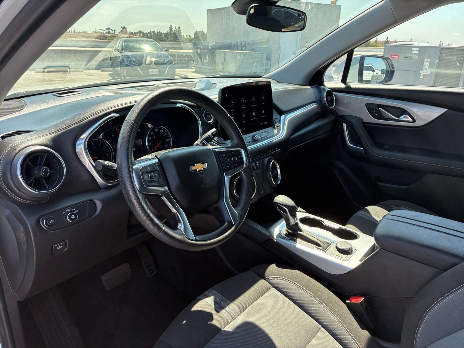 Used 2026 Chevrolet Blazer LT FWD image 33