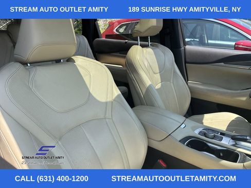 Used 2022 INFINITI QX60 Luxe w/ Cargo Package AWD/4WD image 7